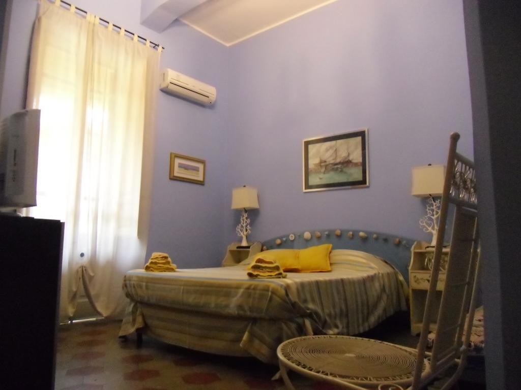 Anirbas Acomodação com café da manhã Reggio di Calabria Exterior foto
